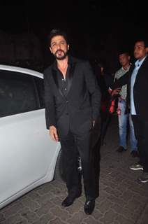 Shahrukh Khan at Deepika's Success Bash for Piku!