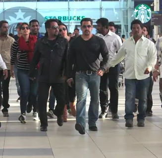 Salman Khan Snapped at Airport