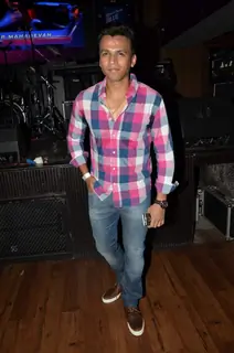 Abhijeet Sawant at Radio Mirchi Top 20 Awards