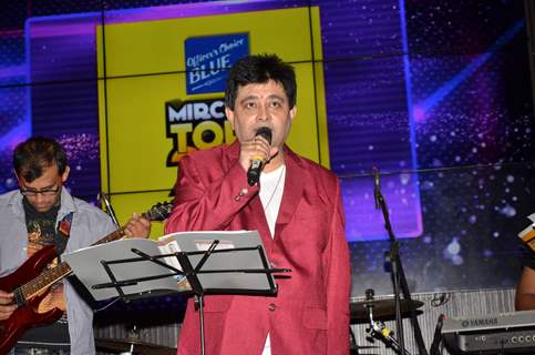 Jeet Gannguli at Radio Mirchi Top 20 Awards