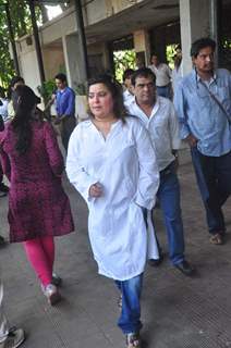 Dolly Bindra Attends Sudha Shuvpuri Prayer Meet