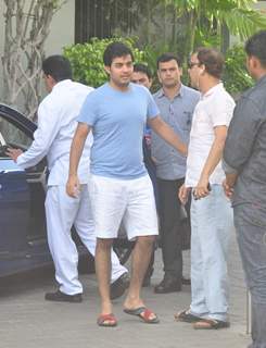 Akash Ambani Snapped at Airport