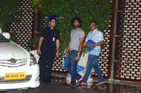 Lasith Malinga at Ambani's Bash for Mumbai Indians Win!