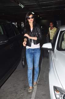 Kriti Sanon Returns From AIBA