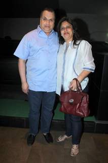 Ramesh Taurani With His Wife at Special Screening of Dil Dhadakne Do