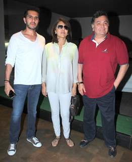 Ritesh Sidhwani, Neetu Singh and Rishi Kapoor at Special Screening of Dil Dhadakne Do
