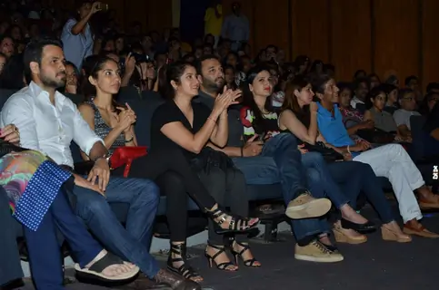 Emran Hashmi With His Family and Chunky Pandey at Shiamak Davar show!