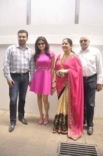 Shetty Family and Raj Kundra at Nishka Lulla's Party