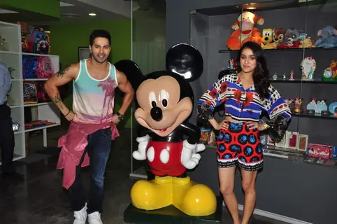 Shraddha Kapoor and Varun Dhawan Promotes ABCD 2