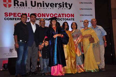 Vidya Balan Conferred with Degree of 'Doctor of Arts Honoris Causa'