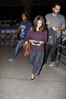 Zoya Akhtar Leave for IIFA 2015