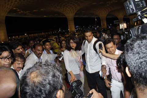 Priyanka Chopra Leaves for IIFA 2015