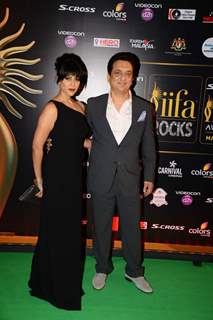 Sajid Nadiadwala With Wardha Khan at IIFA Awards