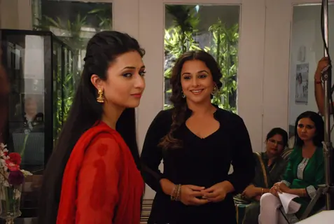 Vidya Balan was snapped on the sets of Ye Hai Mohabbatein for the Promotions of Hamari Adhuri Kahani
