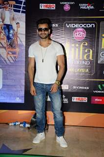 Karan Tacker poses for the media at the Premier of Dil Dhadakne Do at IIFA 2015