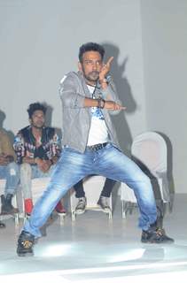 Dharmesh Yelande performs at ABCD 2 Pond's Men Promotions