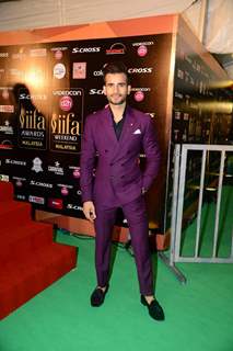 Karan Tacker at IIFA Awards