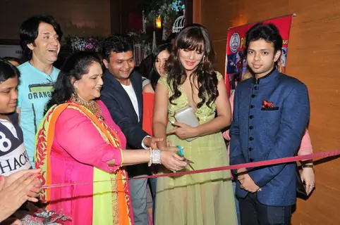 Neetu Chandra Snapped at Puncham Bazaar