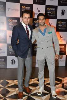 Imran Khan and Akshay Oberoi pose for the media at GQ India Best-Dressed Men in India 2015