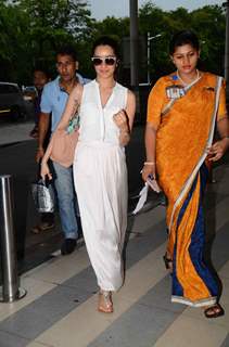 Shraddha Kapoor Snapped at Airport