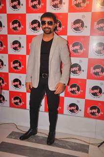 Ajaz Khan for Promotions of Guddu Rangeela at Fever 104 FM