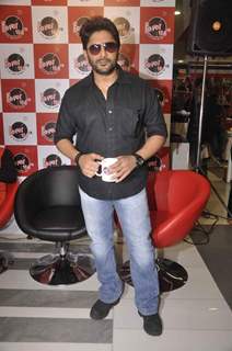 Arshad Warsi for Promotions of Guddu Rangeela at Fever 104 FM