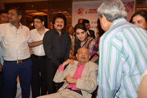 Pankaj Udhas and Shaina NC Snapped at Nana Chudasama's Birthday!