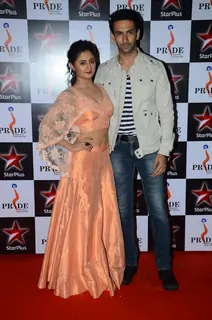 Nandish Sandhu and Rashmi Desai at Pride Awards