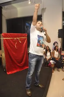 Amish Tripathi at the Launch of His Book 'Scion of Ikshvaku'