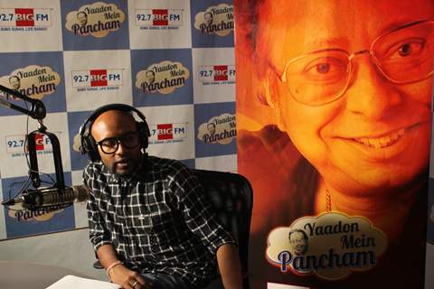 Benny Dayal at BIG FM Celebrates Pancham Da's Birthday With an On-Air Concert 'Yaadon Mein Pancham'