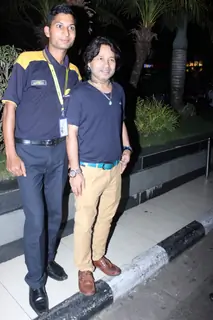 Kailash Kher Snapped at Airport