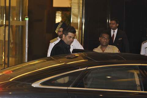 Karan Johar at Birthday Bash of Arjun Kapoor!