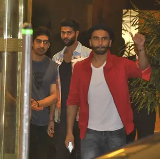Ranveer Singh, Kunal Rawal and Ayan Mukherji at Arjun Kapoor's Birthday Bash!