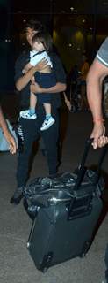 Aryan Khan with AbRam Returns from Family Vacation in London!