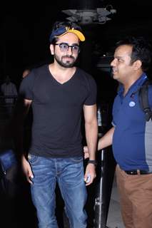 Ayushmann Khurrana Snapped at Airport