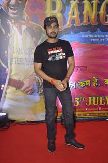 Arjan Bajwa at Premiere of Guddu Rangeela