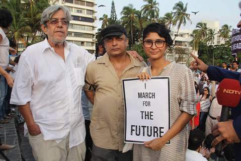 Kiran Rao Protests for FTII Cause