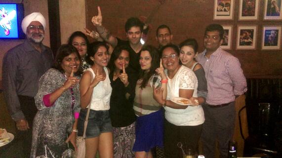 Diya Aur Baati Hum Team's Dinner Meet!