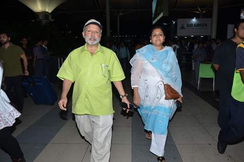 Pankaj Kapoor and Supriya Pathak snapped at Airport