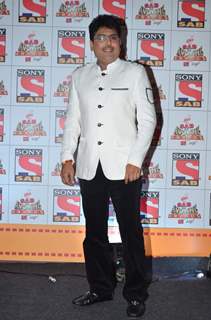 Shailesh Lodha poses for the media at SAB Ke Anokhe Awards