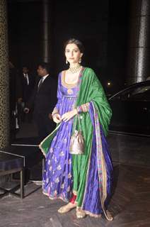 Sonam Kapoor at Shahid - Mira Wedding Reception!