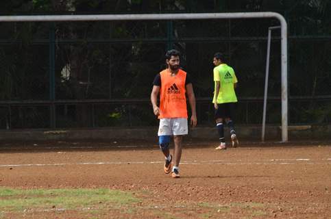 Armaan Jain Snapped Practicing Soccer!