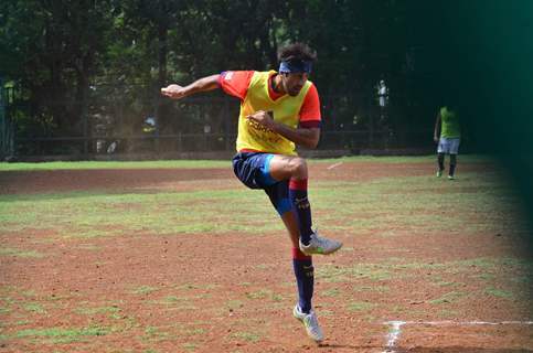 Ranbir Kapoor Snapped Practicing Soccer!