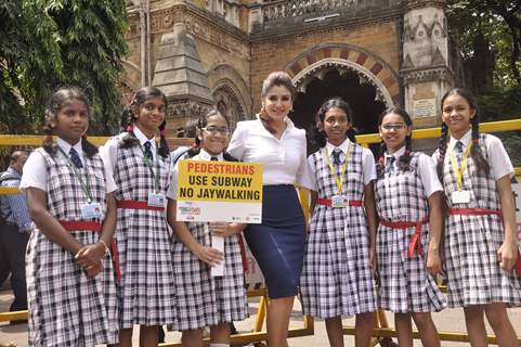 Raveena Tandon at Street Smart Street Safe Campaign