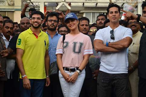 Celebs pose for the media at the Launch of Free Public Gym