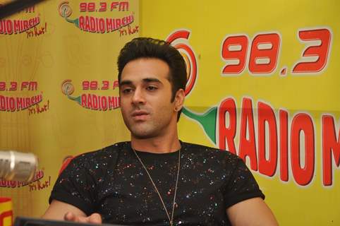 Pulkit Samrat click at the Promotions of Bangistan on Radio Mirchi