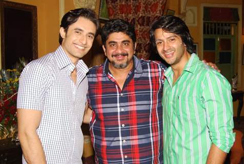 Birthday Boys Dhruv Bhandari and Rafi Malik pose with Rajan Shahi at the Bash