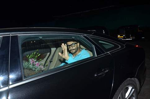 Ranveer Leaves to Receive Deepika