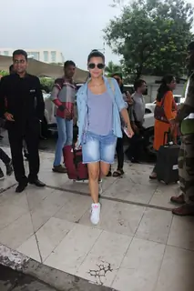 Shruti Haasan Snapped at Airport