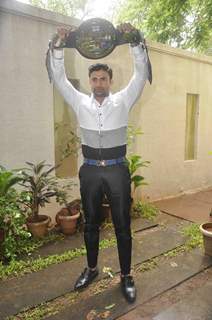 Wrestler Sangram Singh Unveils WWP Championship Belt